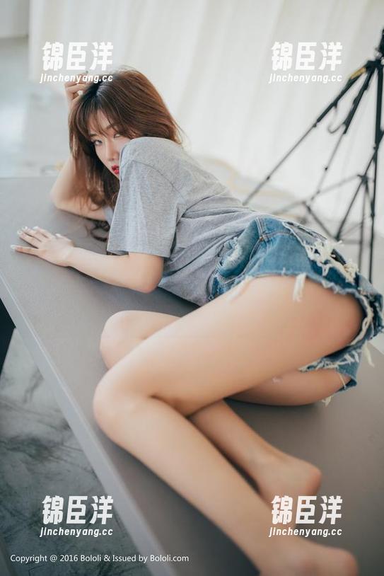 BoLoli菠萝社 - 如果你不下载柳侑绮Sevenbaby女王的作品集，那就是对美的不屑一顾