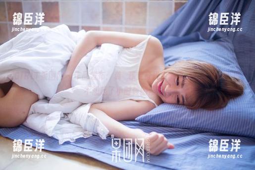 GIRLT果团网 - 作品发布：龚玥菲变身奶牛，高清画面让我不得不想起了小时候的漫画！