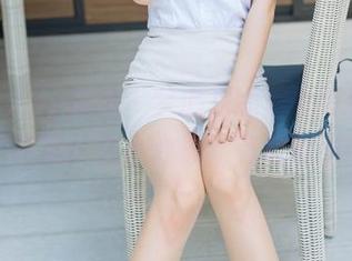 HuaYang花漾 – 梦心月的浴室写真，更新里暗藏什么小心思？有点意思啊！