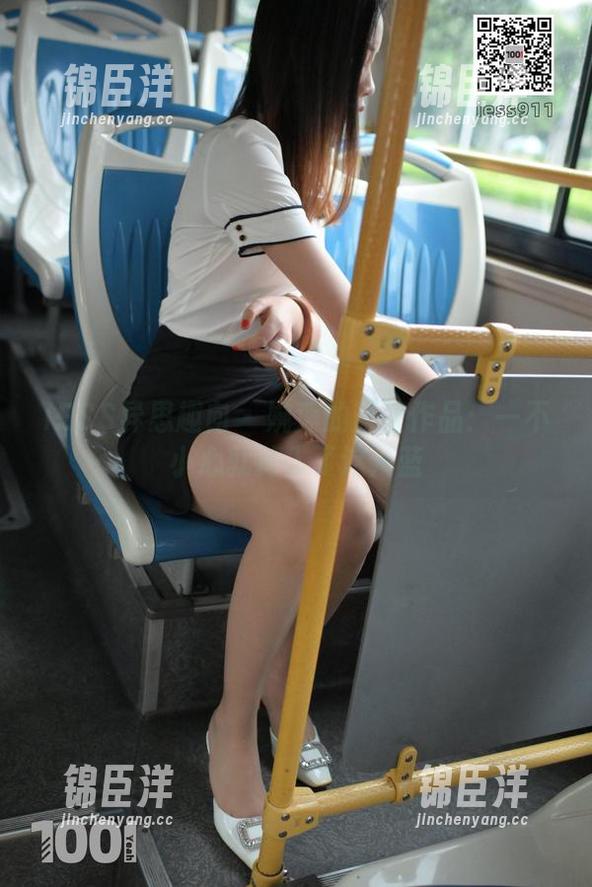 IESS异思趣向 - 婉萍的蓝蓝作品：一不小心就掉入了这片蓝