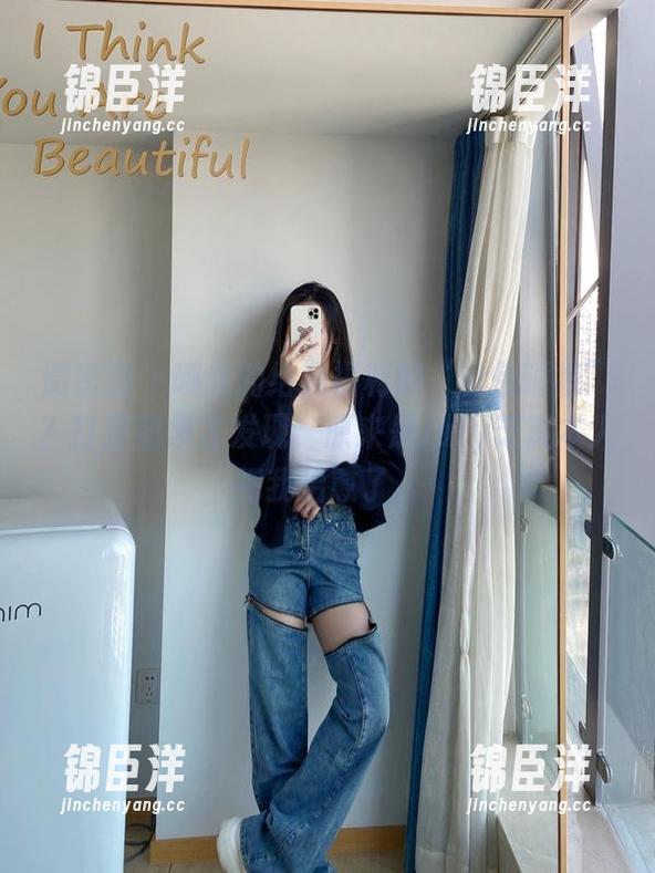 微密圈 - 哪来的给我福利的“粉色睡裙”？打开图集才发现，原来是July芝岚本人把我治愈了。