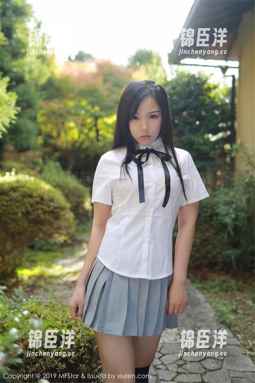 MFStar模范学院 - lingyu69在高清泳装图库，看得我差点忘记呼吸！