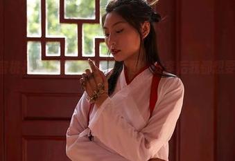 MiiTao蜜桃社 – 伊素妍的女仆套图，分享后我都想要一套自己穿穿！