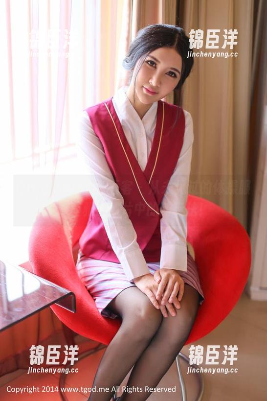 QingDouKe青豆客 - 从未见过的体操服：莫雅淇照片中的新玩法！