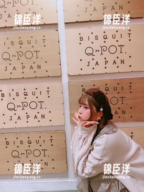 一头双马尾，提刀的Tomiko(とみこ)，让壁纸界瑟瑟发抖！