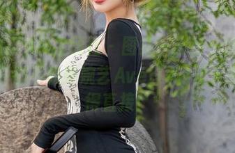 XINGYAN星颜社 – 图集一波接一波，春夏秋冬都不如柴婉艺Averie的夏天原图来得直接！