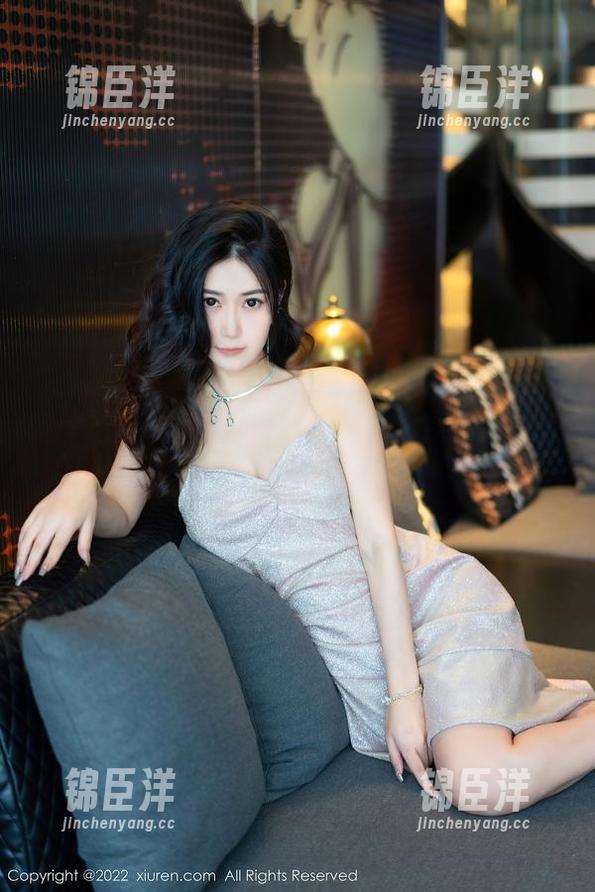 Xiuren秀人网 - Mila嘟嘟裸足留下的印记，原图可以再来一打壁纸！