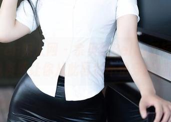 Xiuren秀人网 – 佘贝拉Bella秀短裤：在线资源让你从此再也不怕穿搭尴尬！