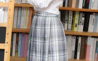 Xiuren秀人网 – 杜viki的女友写真，照片里的她究竟是谁？