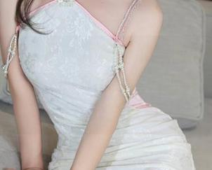Xiuren秀人网 – 不得不说，杨晨晨sugar的飒爽皮裤真的对得起这一波高清图，完全是个亮点。