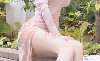 Xiuren秀人网 – “果儿victoria”的夏日合集更新，不来一探究竟吗？