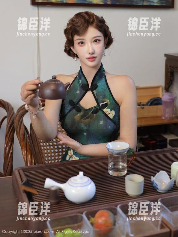 Xiuren秀人网 - 别让腿再歪了，葛征的私拍合集误入瑜伽的奇葩边界！