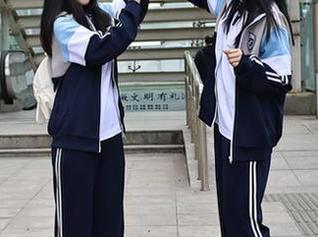 Xiuren秀人网 – 品品顾楚楚的美腿图片，咋感觉每张都有故事呢？