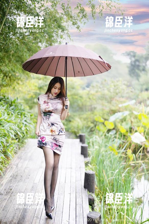 YouMi尤蜜荟 - 免费送你一件“梦心月”连衣裙，果然穿上可以瘫在沙发上看剧吗？