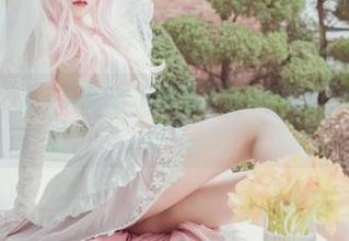 看Yuna(윤아)的黑丝图集，高解析度到心脏漏跳一下，真的是吓到了。