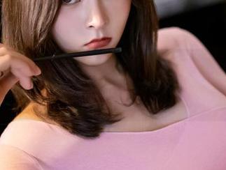 丽柜 – 别小看了休闲护理，怡萱的定制照片让你忘掉往日疲惫。