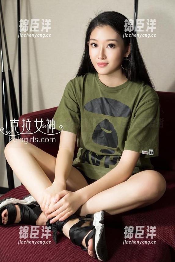 克拉女神-周迪 克拉女神 - 看到周迪的写真,全套可爱指数飙升!