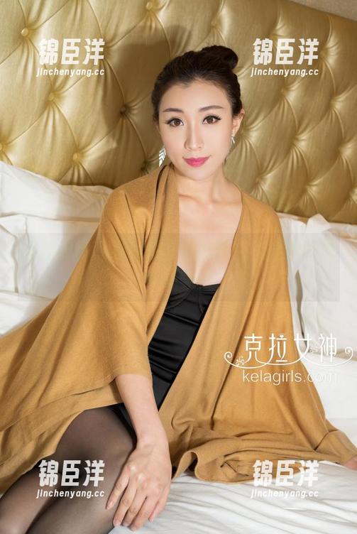 克拉女神 - 在线捕捉熙妍的白，收集她眼中的美图