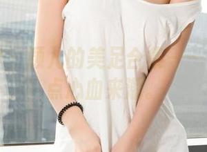 克拉女神 – 颖儿的美足合集——看得我有点心血来潮。