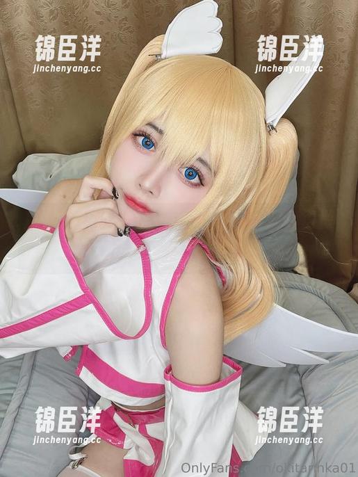 冲田凛花rinka又上新套图，丝袜显得很无圣光，有点意思啊？