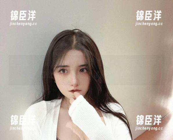 微密圈 - 私拍里的古阿扎，真的是可爱得有点超乎我的想象，老实说，谁能顶得住？