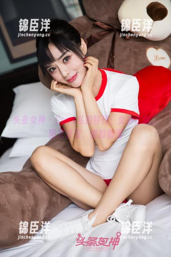 头条女神 - Coco私拍特刊：女神在此，图文并茂，懂的都懂