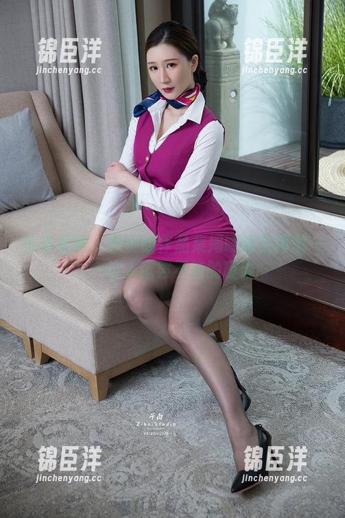 头条女神 - 乔安的作品集揭晓镂空原图——让人欲罢不能的哑谜