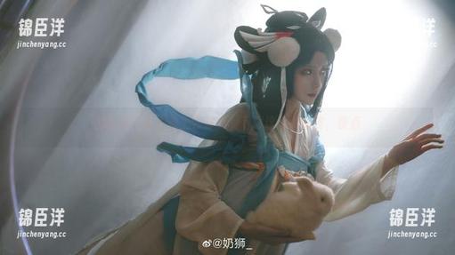 当奶狮不咬人遇上公孙离，下载这段小俏皮，快点