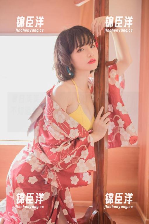 夏日炎炎，宅夏yoko的浴室精选来了，不知道是摄影美，还是真的快给我拿点水来解暑？