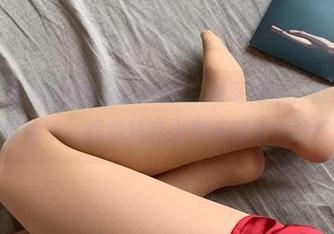 微密圈 – 在小仙女ELaine的白裙写真中，时光似乎悄悄停住了，耳边还有小鸟在唱歌的余响。