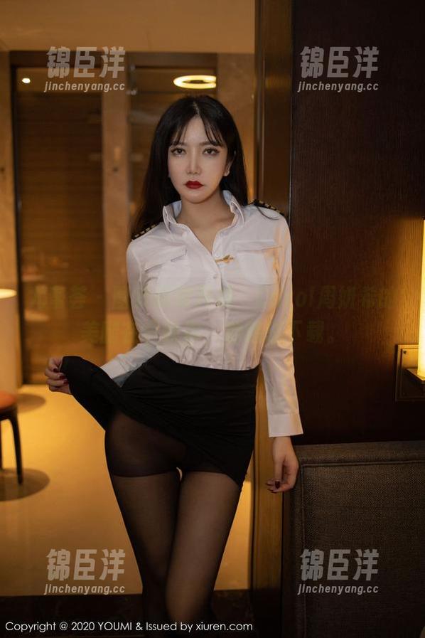 尤蜜荟 - 图集限时开放，Carol周妍希的美腿在召唤你，别错过下载。