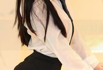 尤蜜荟 – 吊带成长记：玥儿玥er的私拍套图，脑洞大开中
