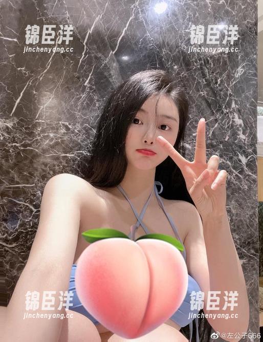 微密圈 - 左公子6666.5嘉宾：今日份写真，这个姿势我能模仿三小时！