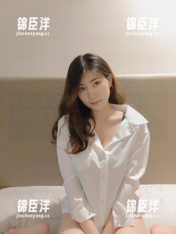 在线追剧，结果被星澜是澜澜叫澜妹呀的礼服图集吸引住了，我说这是怎么回事啊，太好看了吧！