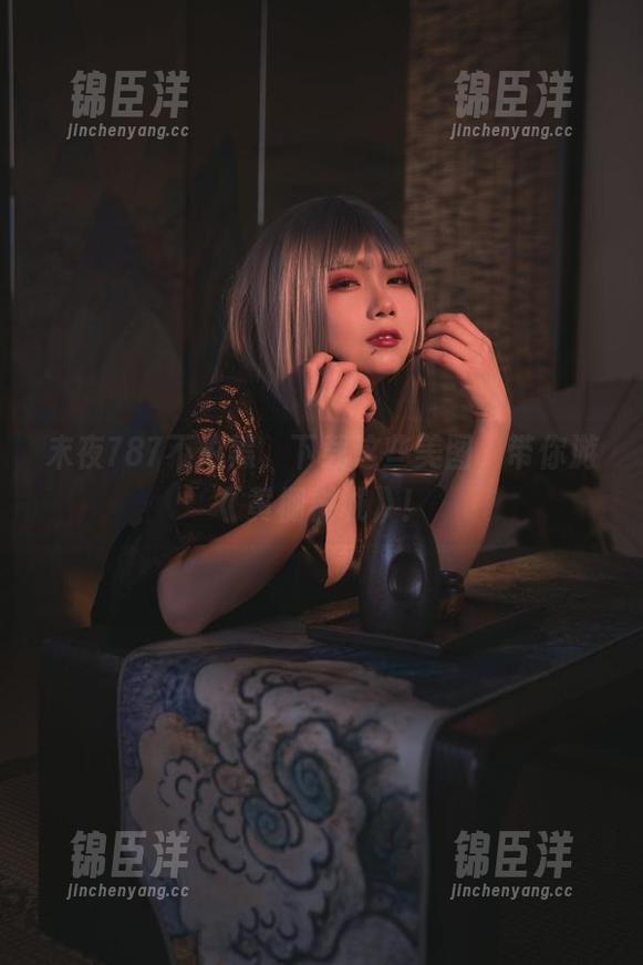 末夜787不怕黑，下载这些美图，带你游《黄棚树城》！