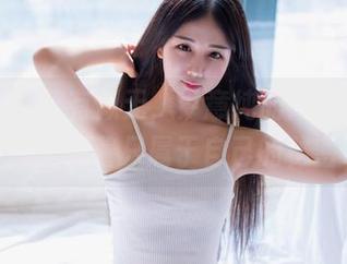 果团网 – 若有似无，尹意纯的高清图集，那里藏着只属于自己的秘密