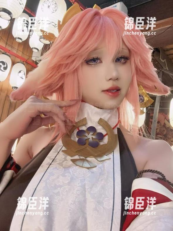 桜满三时写真全集：我就是个治愈系大熊猫，而真正的秘密又是什么？