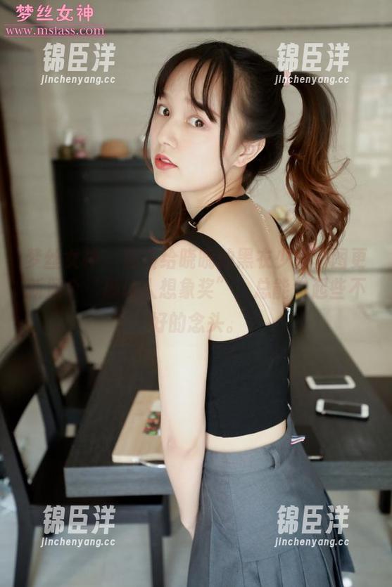 梦丝女神 - 应该给晓晓的黑衣少女套图更新颁个“最让人想象奖”，总能勾起些不好的念头。