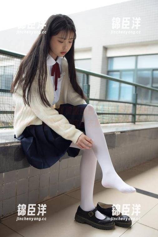 森萝财团 - 免费和服图册，媛媛还是值得信赖的，她总能把这些衣服穿得刚刚好。