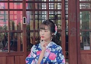 下载泥泥汝的“圣诞A”，让我知道你变得更加不可思议的同时，谁会注意小细节呢？