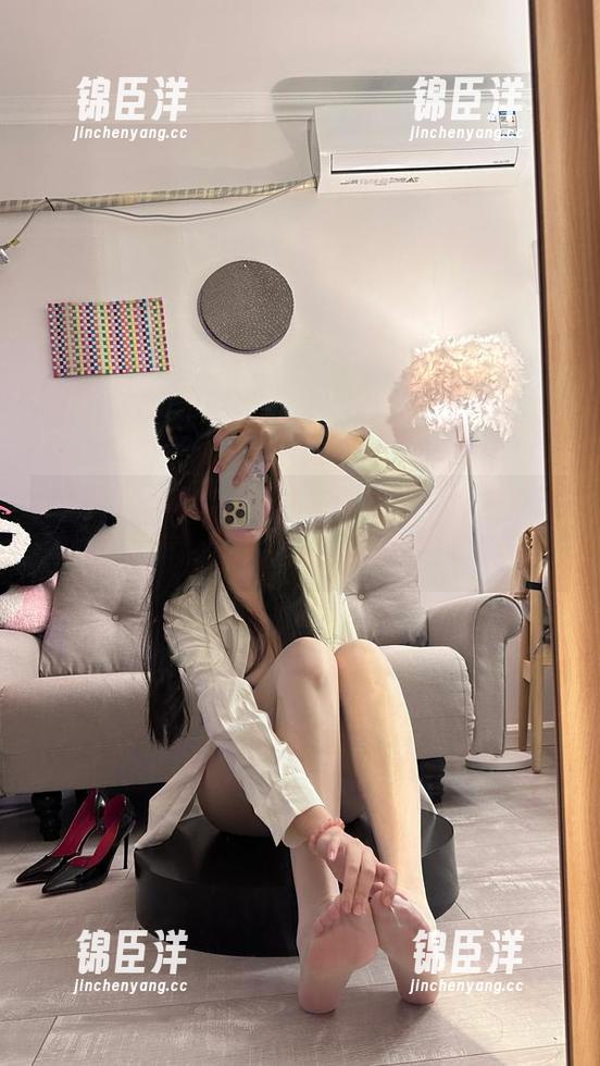 微密圈 - 每张图片都在问我：‘你敢穿这样的内衣吗？’玫桃泡芙让我绞尽脑汁！