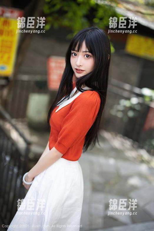 秀人网 - 要不要来瞧瞧九千柒柒的女神免费图册？心里那点小期待可不止一点哦