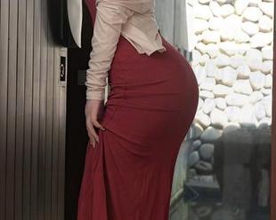 秀人网 – 绝了！汐汐baby的更新白丝美图，竟然让我发呆到了隔壁？！怎么回事！