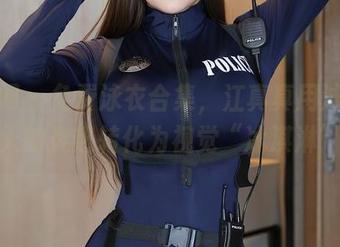秀人网 – 免费泳衣合集，江真真用泳装把夏天的炎热转化为视觉“冰淇淋”！