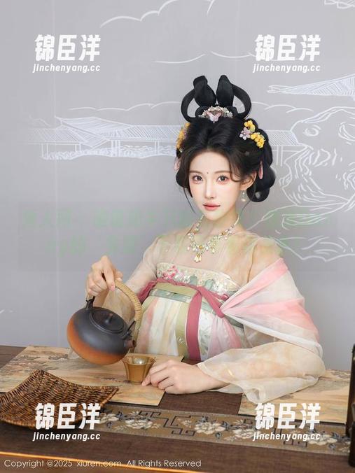 秀人网 - 谁说奶牛只能在牧场？浅浅Danny的‘免费’下载照等着你来拿！
