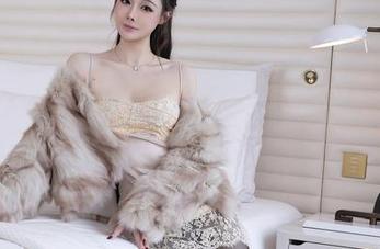 秀人网 – 最新合集：白色吊带+浴室=绯月樱，一切都太完美了吧！
