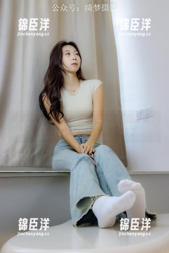 绮梦摄影 - 更新！子涵在教室里的图集，竟然比我以前的课本精彩多了