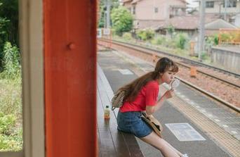 菠萝社 – 向柳侑绮致敬，高清图包带你潜入她的夏日“扑通扑通”模样，真好看。