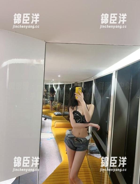 微密圈 - 一网打尽的黑丝：葛征图集中似乎藏着些不为人知的玄机。