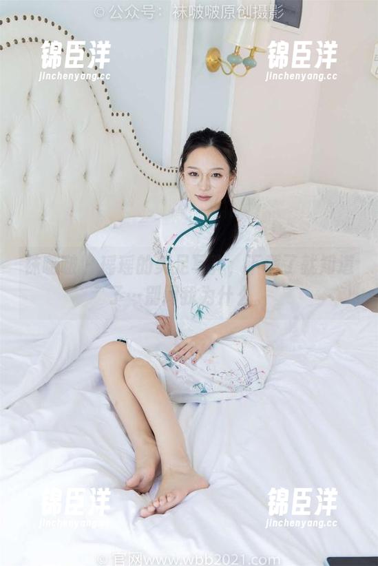 袜啵啵 - 瑶瑶的美足写真，下载了就知道了…别问我为什么。